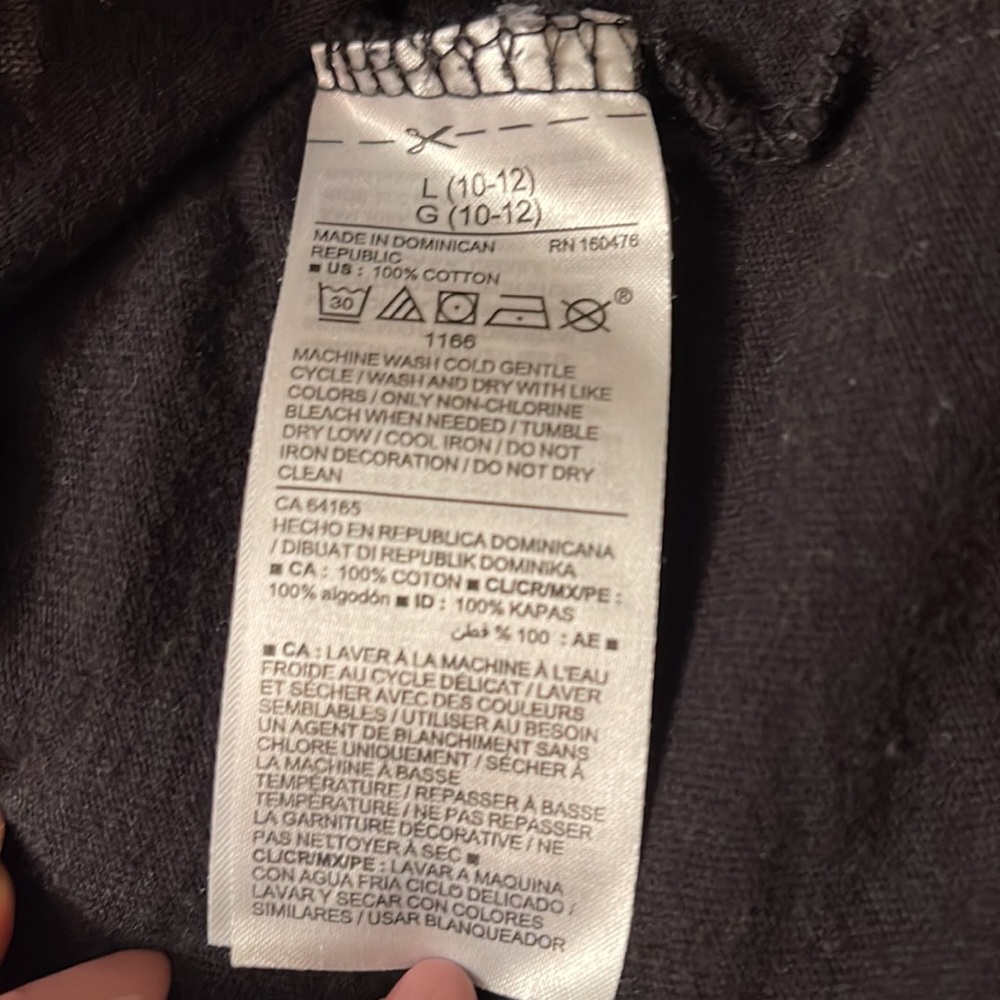 Old Navy T-shirt size L (10-12) - Picture 5 of 5